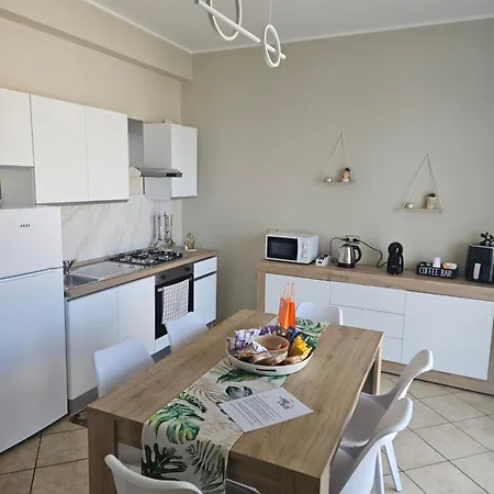 Tra Onde E Vette Apartment San Leonardello